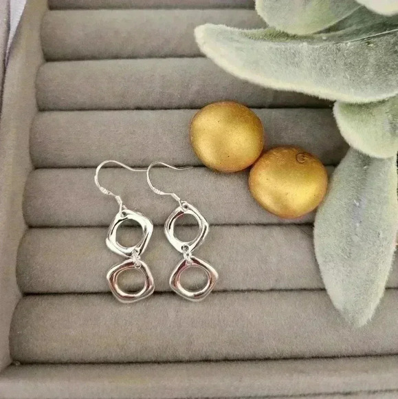 Dangling square stacked 925 sterling silver earrings. - Picture 3 of 6